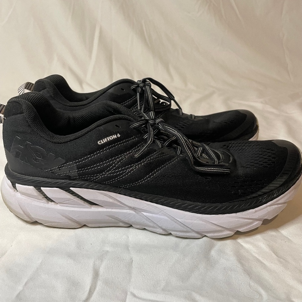 Hoka Clifton 6 W11